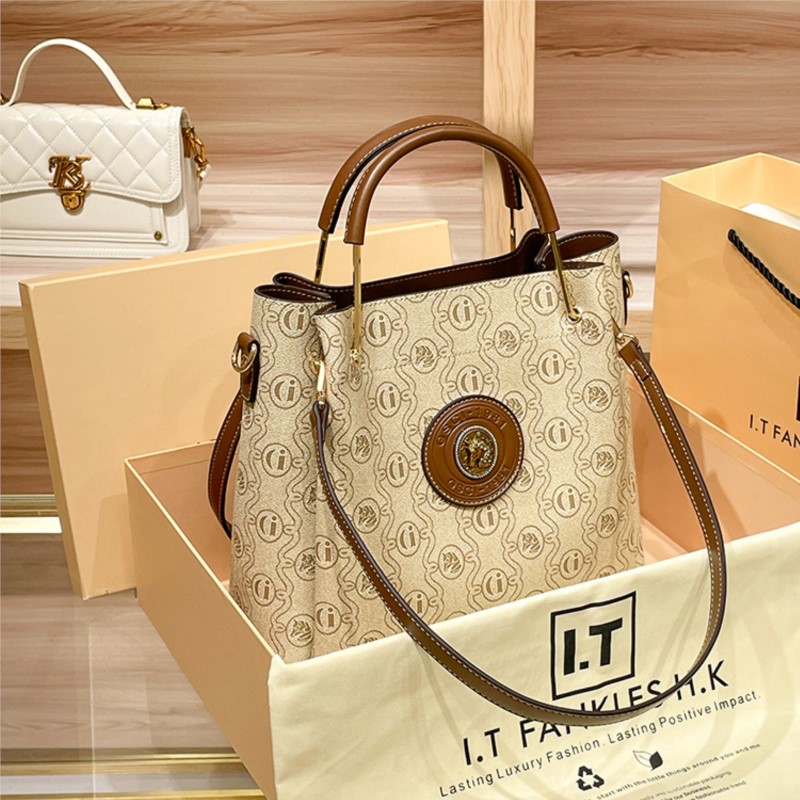 Luxury Bags For Summer - Light Luxury Brand Women's Handbag 2024