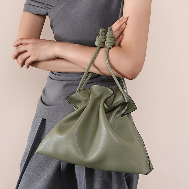 Brand Design Cowhide Lucky Bag - đánh giá và giá Luxury Bags Blue