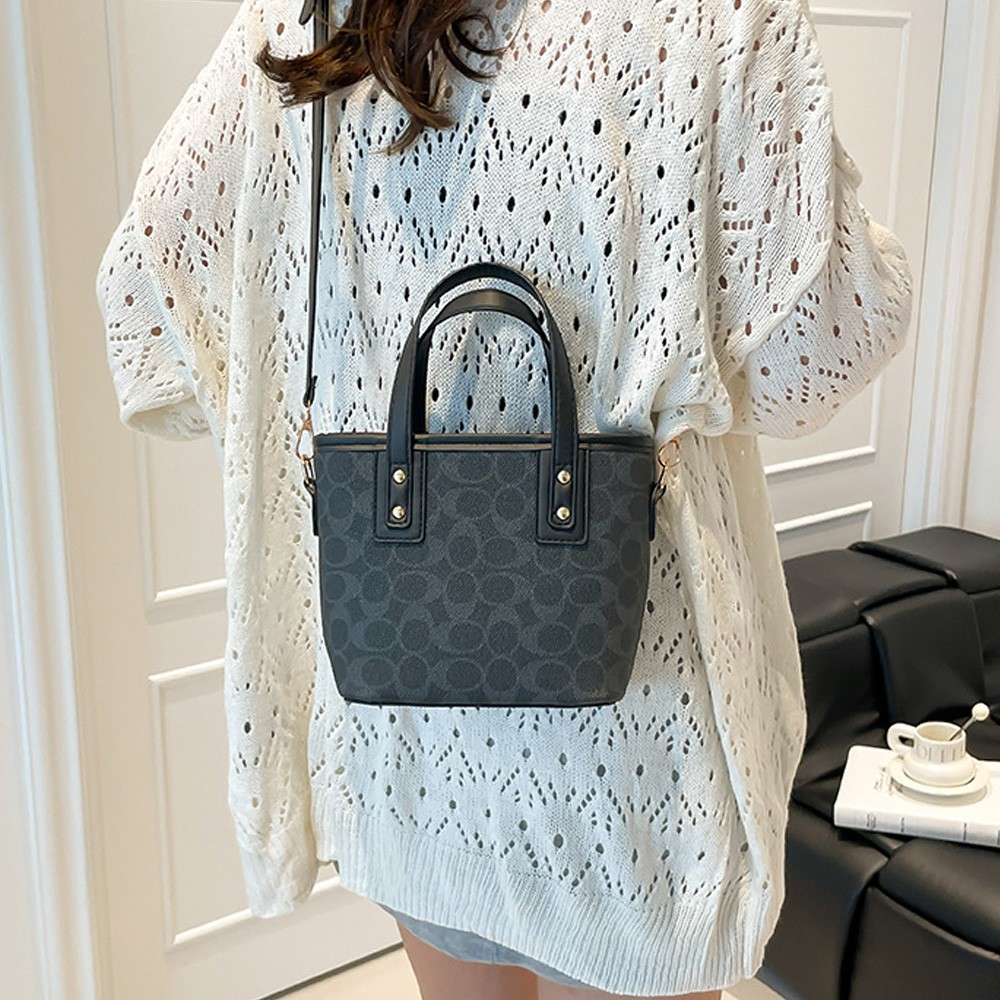 2026 Autumn Korean Textured Bu - đánh giá và giá Luxury Bags Coach