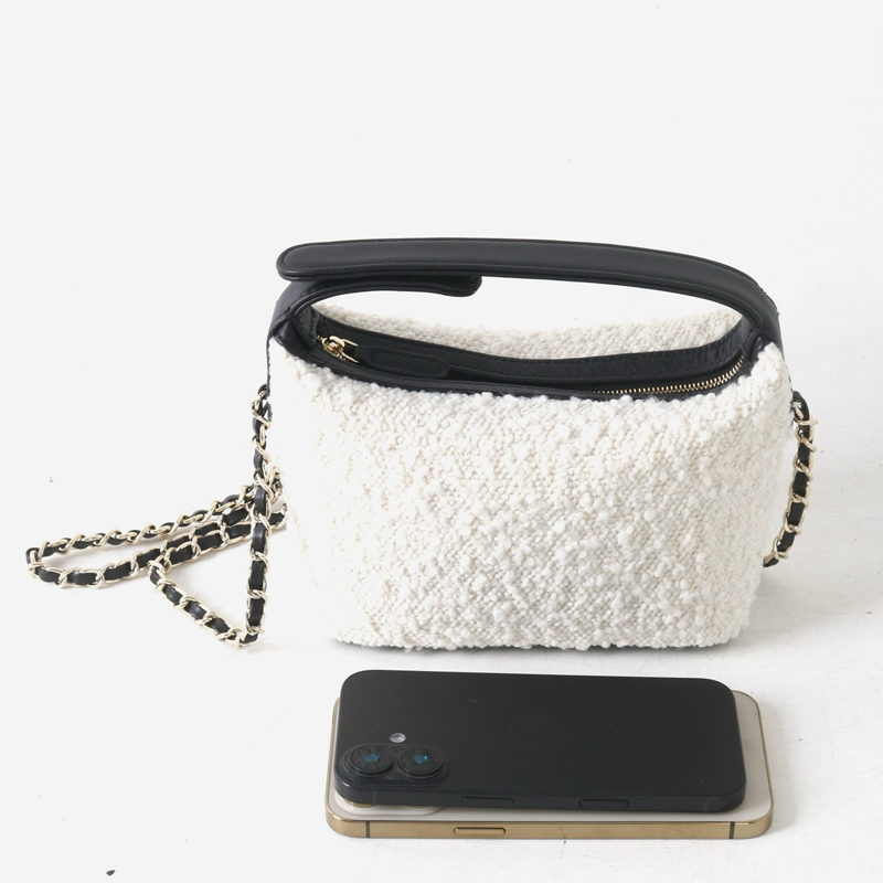 Leather Classic Mini Hobos Bag - đánh giá và giá Luxury Bags Design