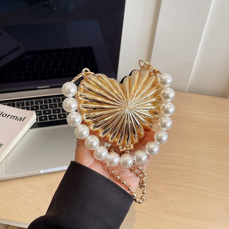 Sparkling Heart Shaped Clutch  - đánh giá và giá Mini Bag Evening Clutch