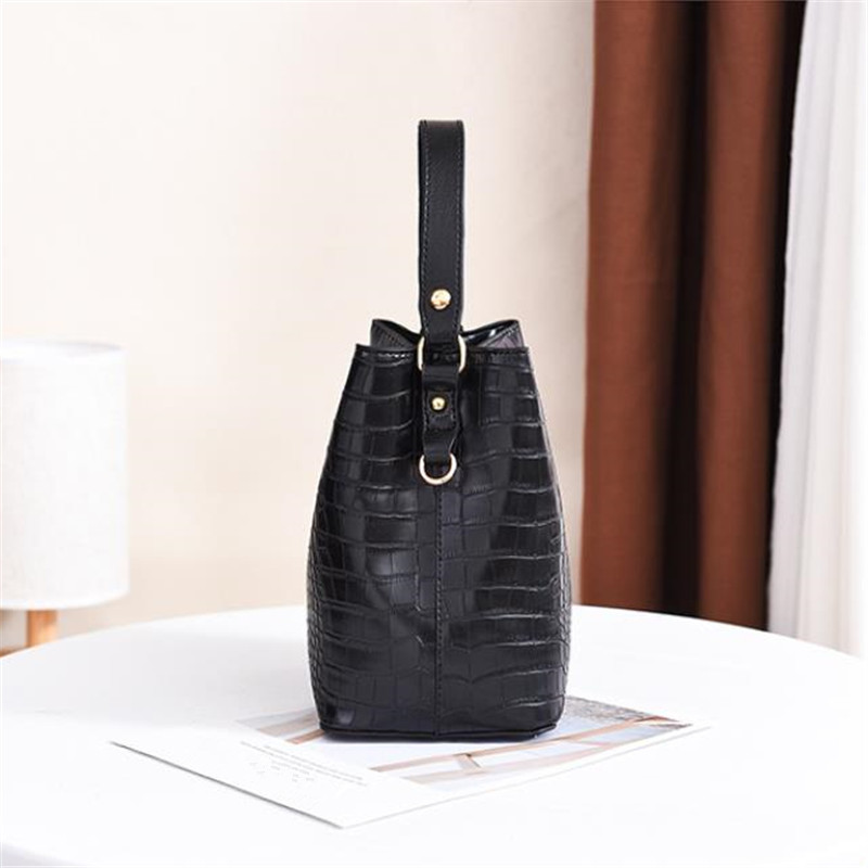Vintage Stone Leather Handbag  - đánh giá và giá Luxury Bags Coach